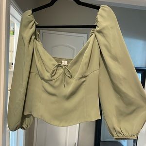 Green Aritzia/Wilfred top size 1X! Never worn!